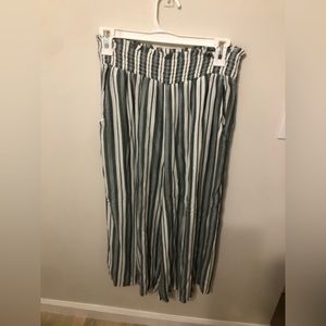 American Eagle Size M Pants (NEW)
